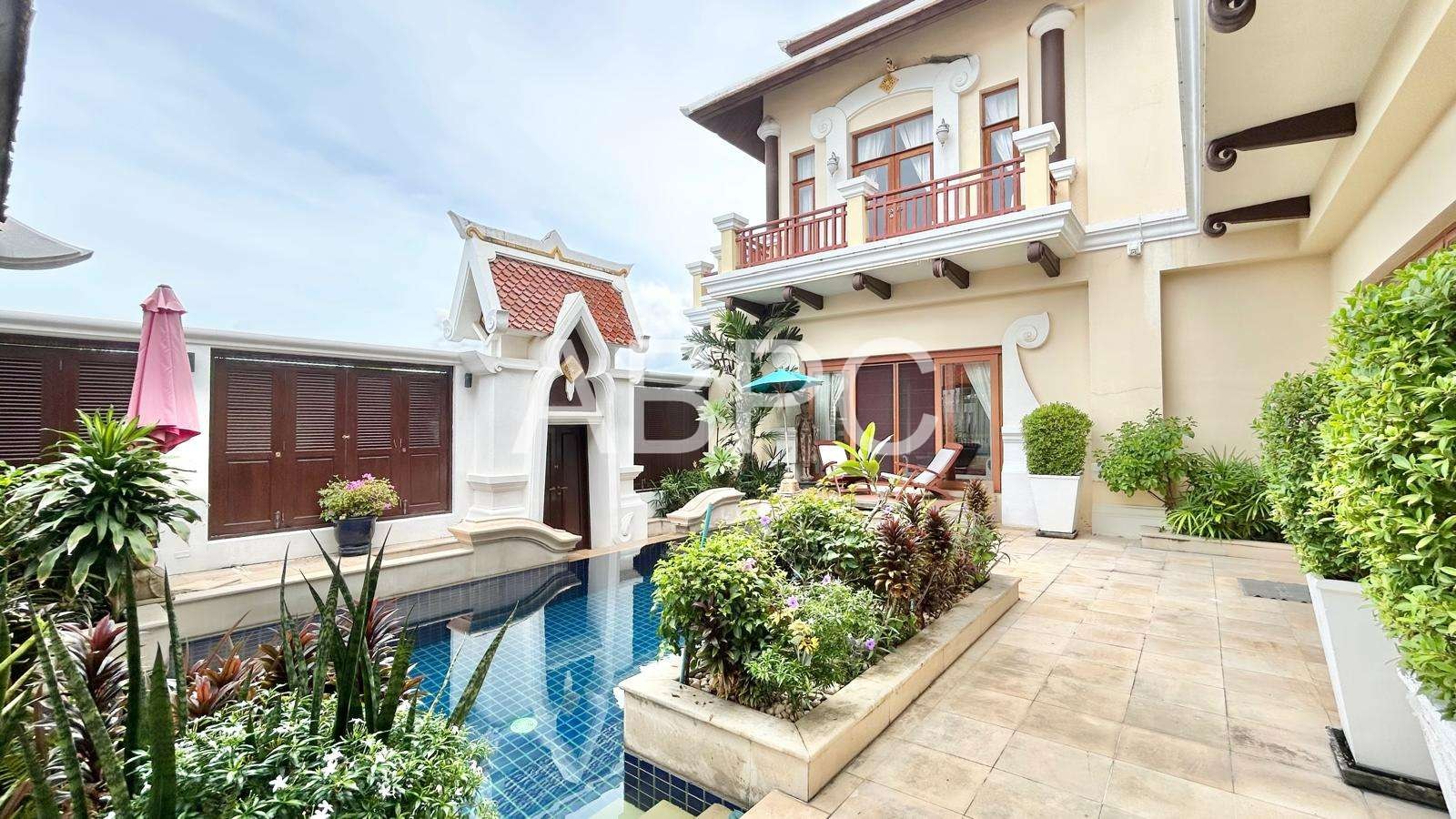 Private River Access Bali Inspired Luxury 4 Bed 5 Bath Pool Villa In Na Jomtien