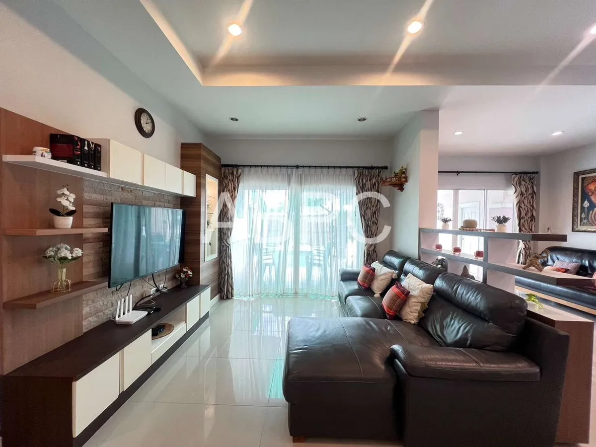 House for rent 3 Bedrooms 2 Bathrooms in Huay Yai photo 5