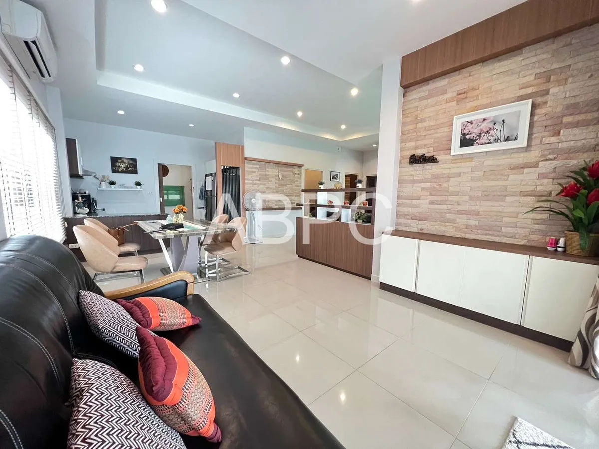 House for rent 3 Bedrooms 2 Bathrooms in Huay Yai photo 6