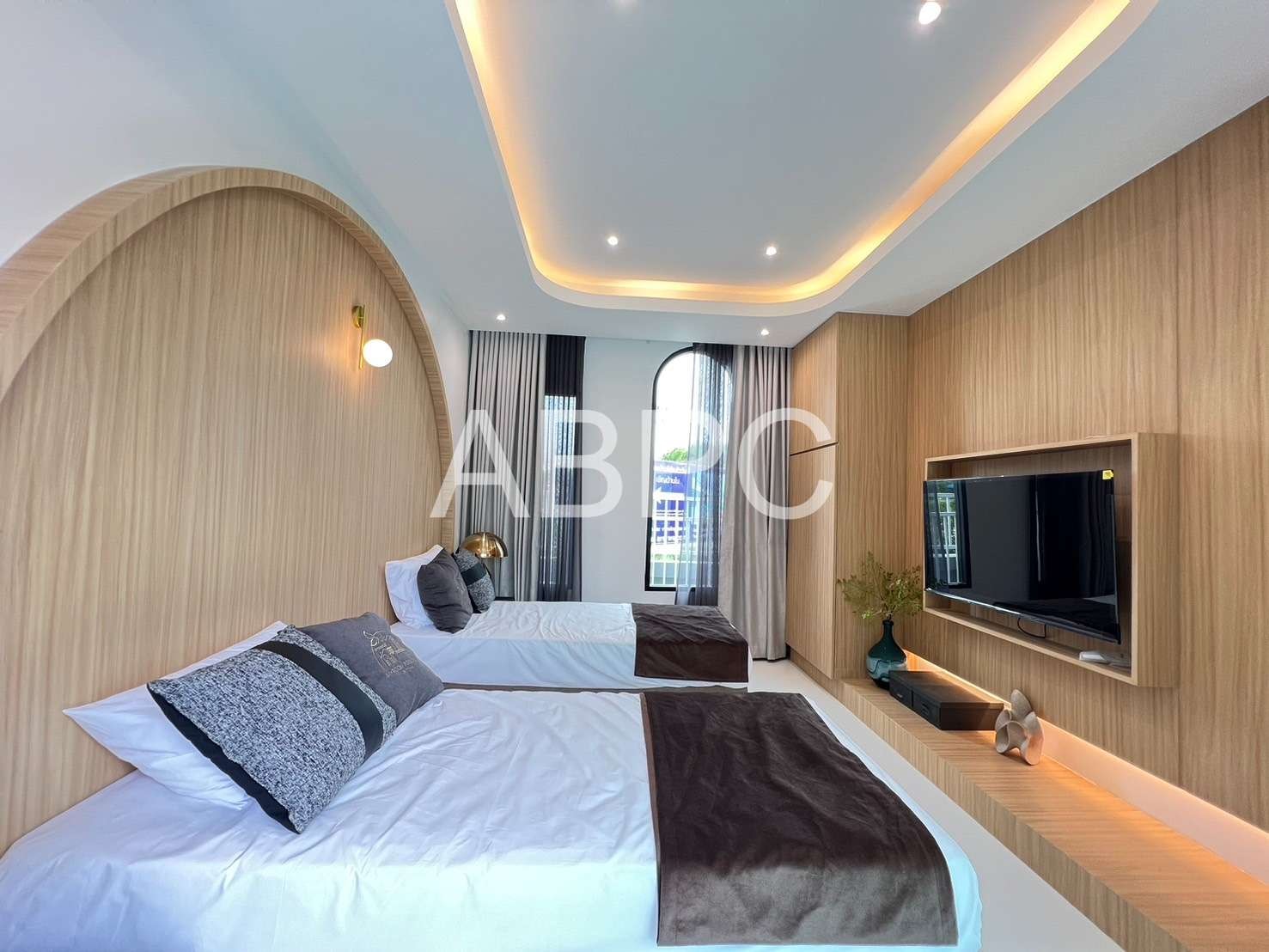 Luxury Pool Villa 5 Bedrooms 5 Bathrooms in Huay Yai photo 8