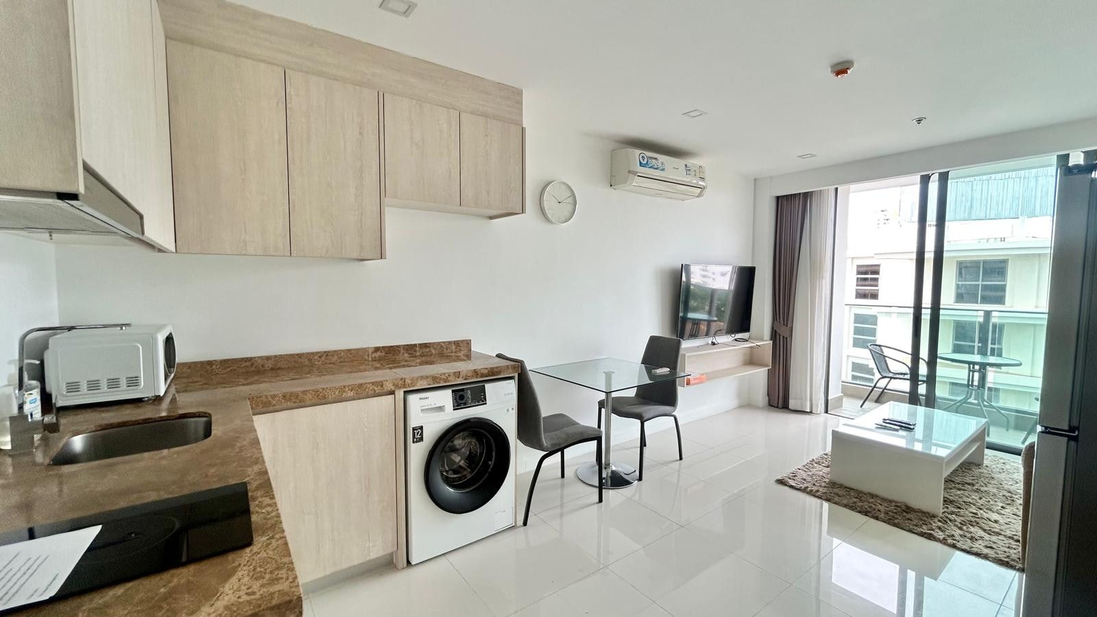 1 Bedroom Condo For Rent in Cosy Beach photo 19