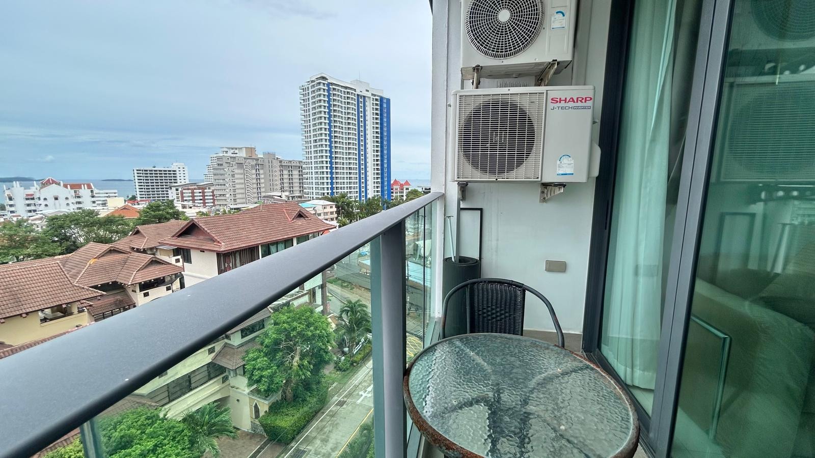 1 Bedroom Condo For Rent in Cosy Beach photo 14