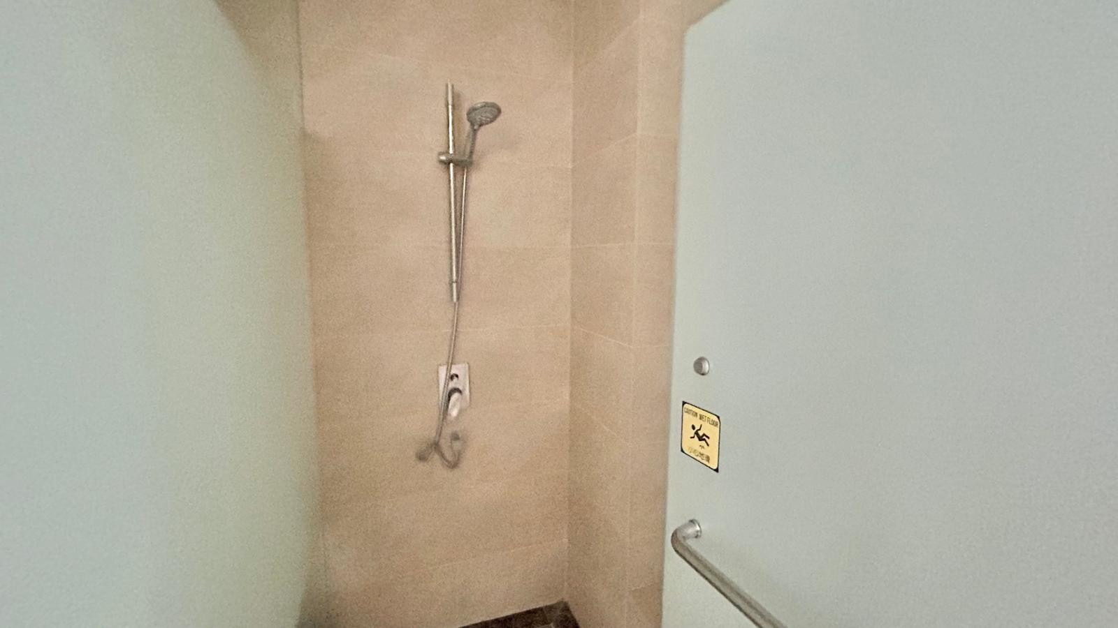 1 Bedroom Condo For Rent In Jomtien photo 15