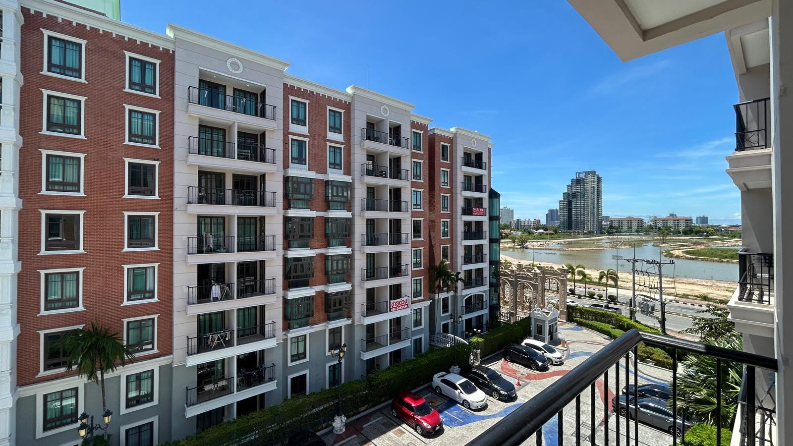 1 Bedroom Condo For Rent In Jomtien photo 11