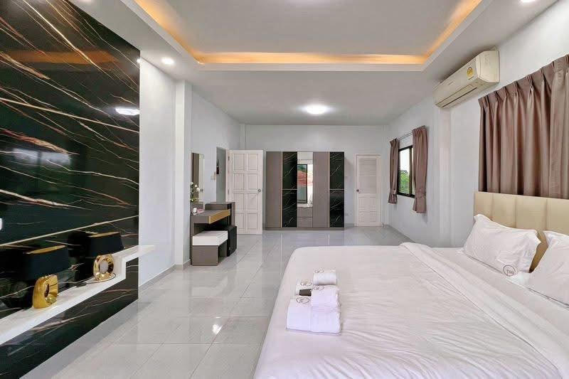 Pool Villa 4 bedrooms 3 bathrooms in East Pattaya for Sale photo 16
