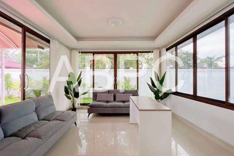 Pool Villa 4 bedrooms 3 bathrooms in East Pattaya for Sale photo 4
