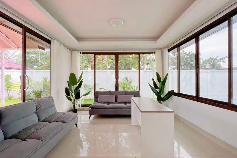 Pool Villa 4 bedrooms 3 bathrooms in East Pattaya for Sale photo 18