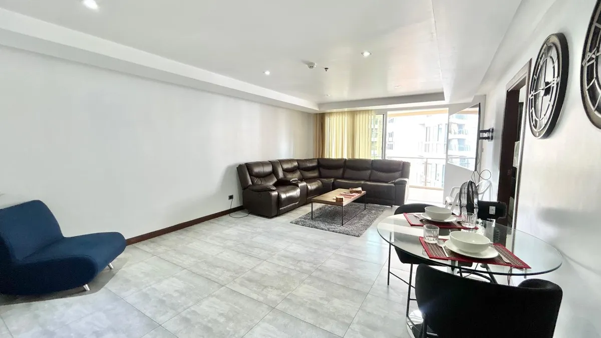 Large 2 Bedroom Condo For rent In Prahtamnak photo 22