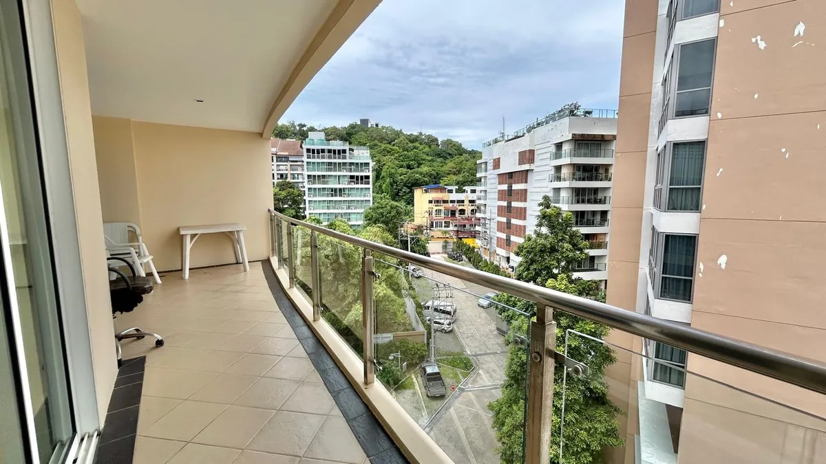 Large 2 Bedroom Condo For rent In Prahtamnak photo 26