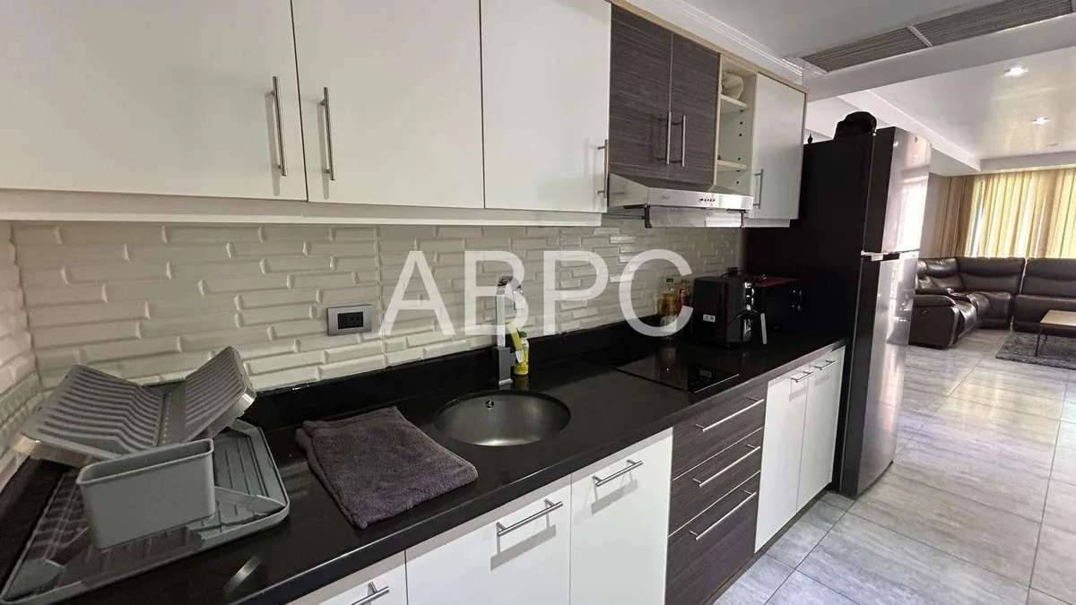 Large 2 Bedroom Condo For rent In Prahtamnak photo 9
