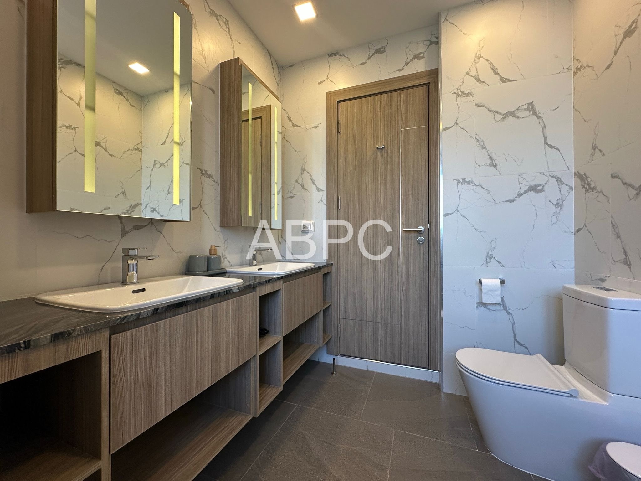3 bedroom pool villa for rent photo 18