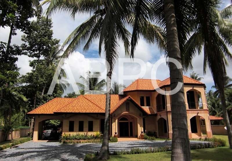 Four Bedroom Five Bathroom Mediterranean Pool Villa On A  Rai Of Land