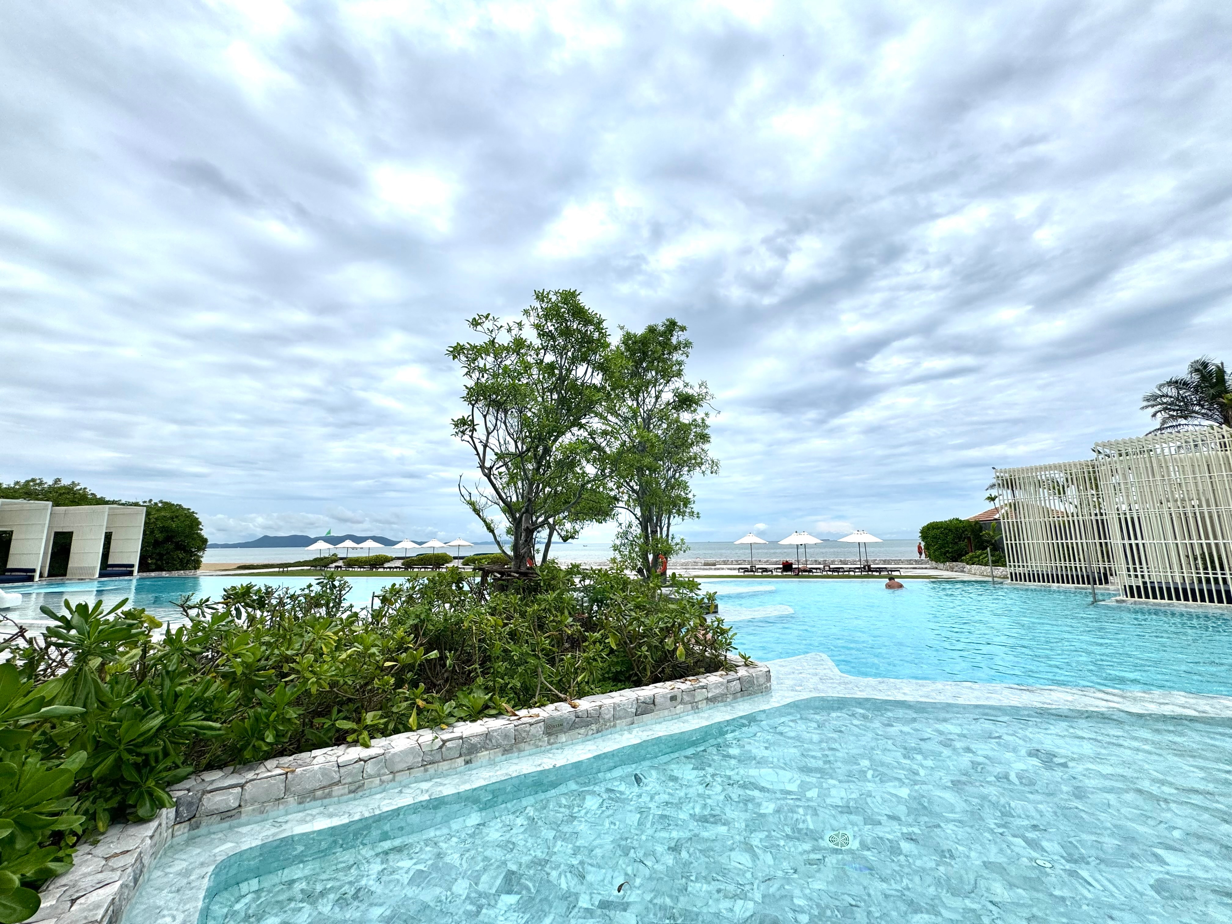 Panoramic Sea View 3 Bedroom 3 Bathroom in Jomtien
