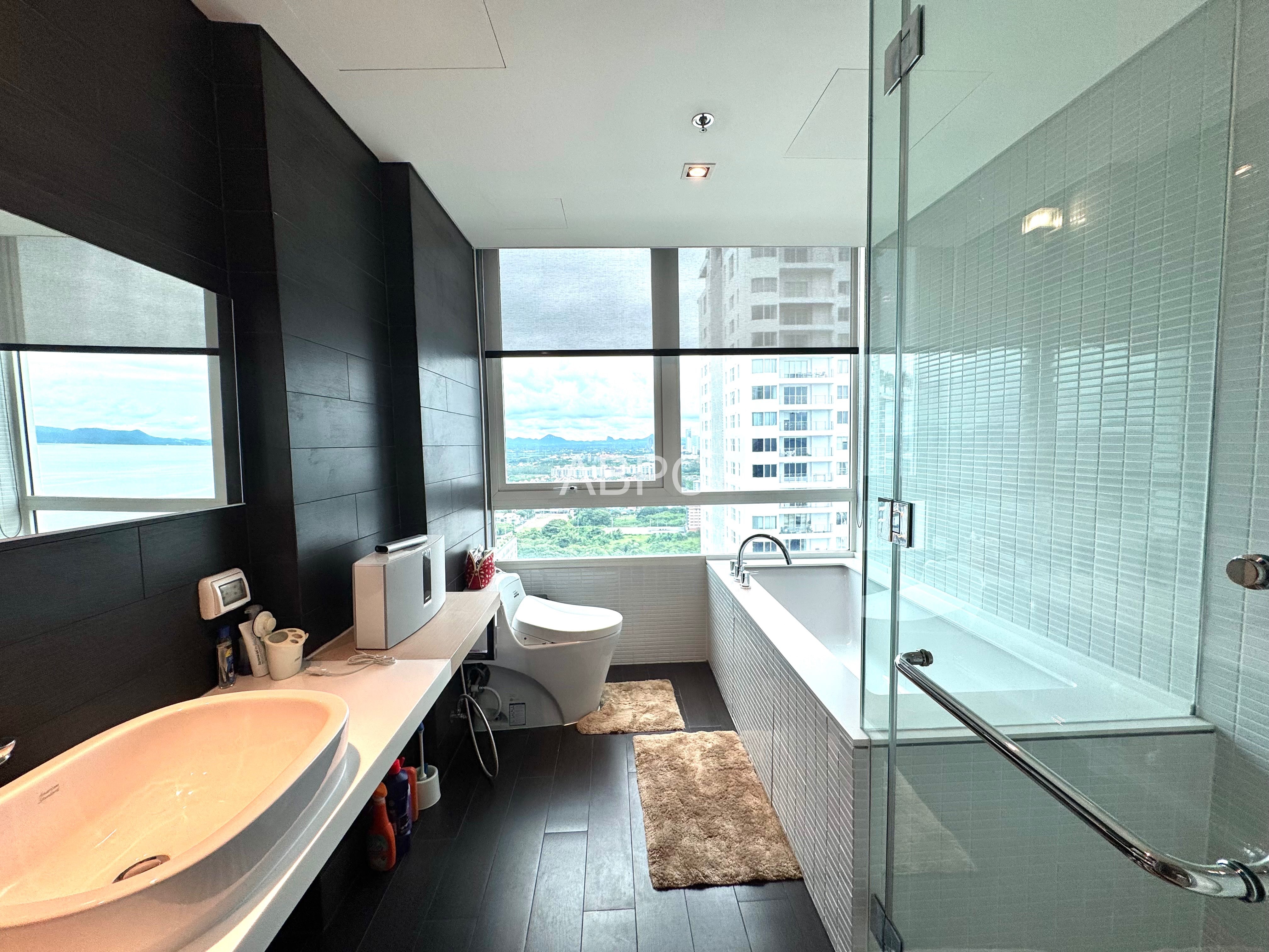 Panoramic Sea View 3 Bedroom 3 Bathroom in Jomtien photo 5