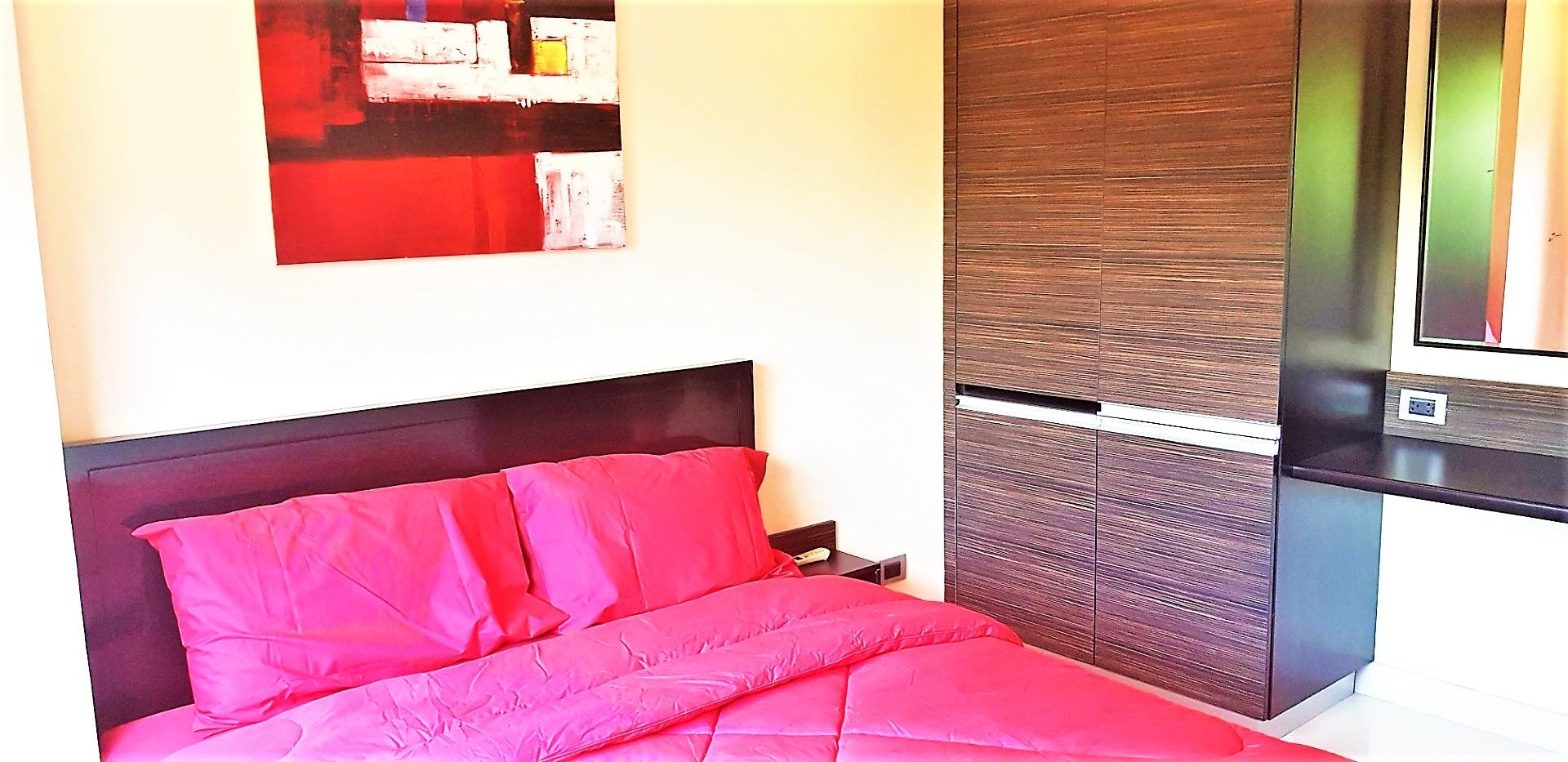 1 Bedroom Condo For Sale or rent In Jomtien photo 11