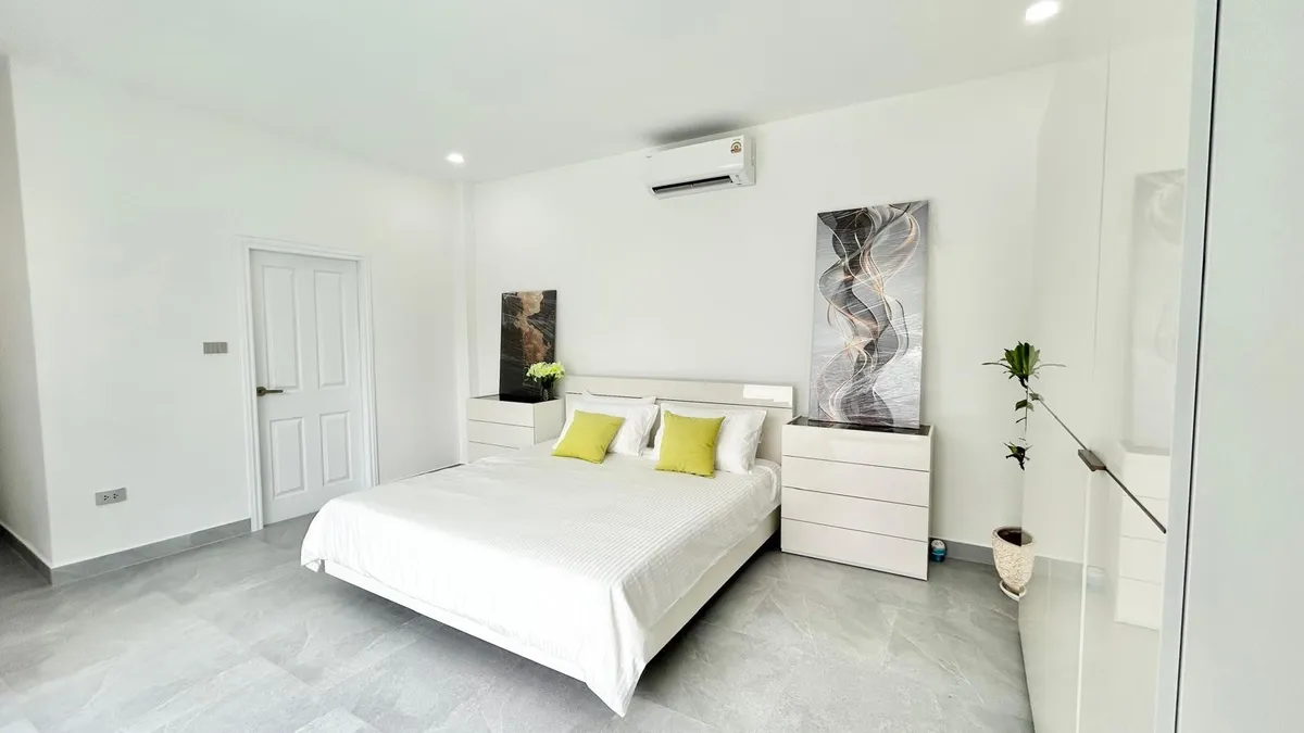 Modern 3 Bed Pool Villa Mabprachan Lake photo 19