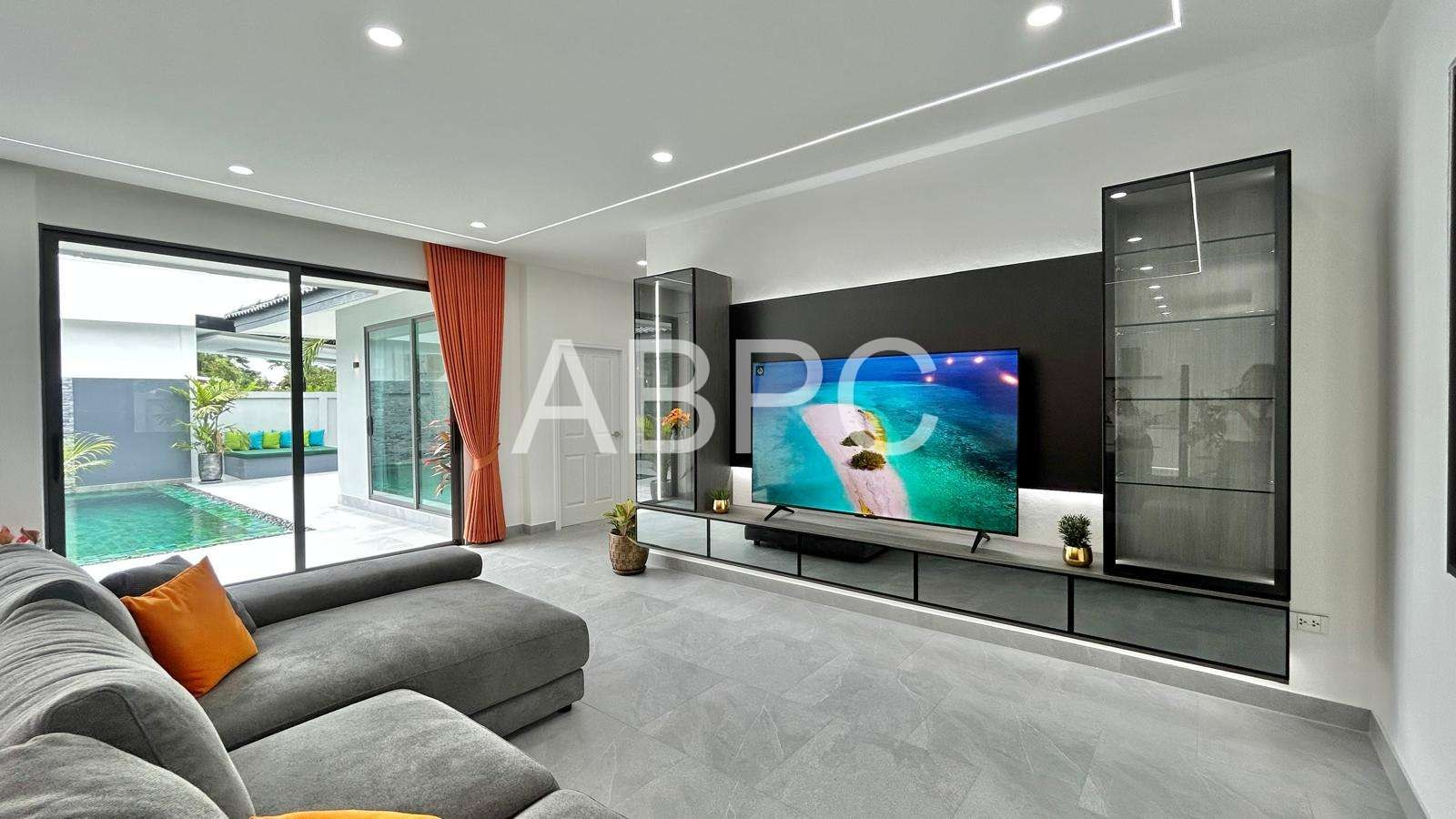 Modern 3 Bed Pool Villa Mabprachan Lake photo 6