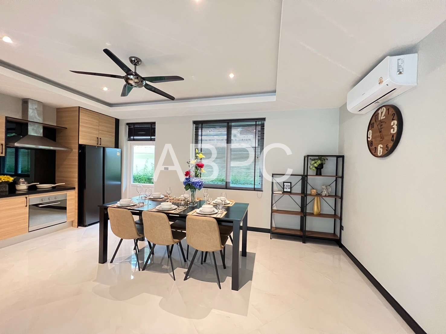 Corner house  Pool Villa  4 Bedrooms 5 Bathrooms in Mapprachan photo 19