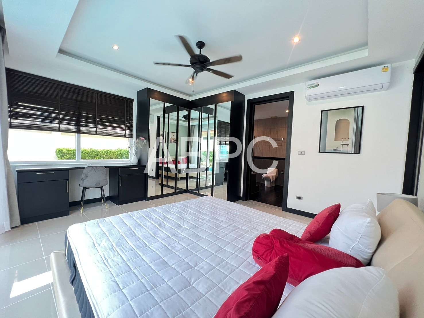 Pool Villa 4 Bedrooms 5 Bathrooms in Mapprachan photo 15