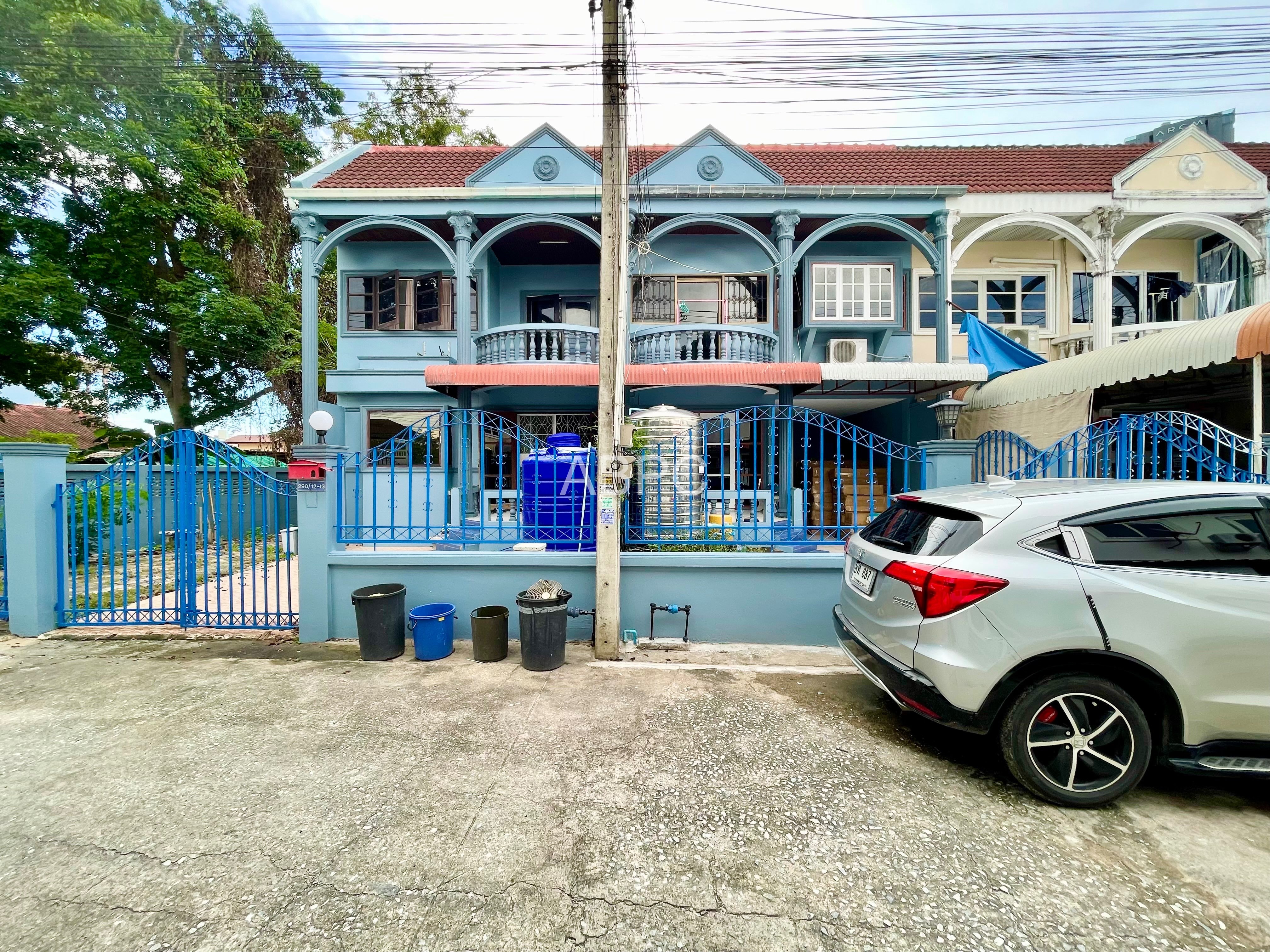 Townhome 3 bedrooms For Rent and Sale in Naklua