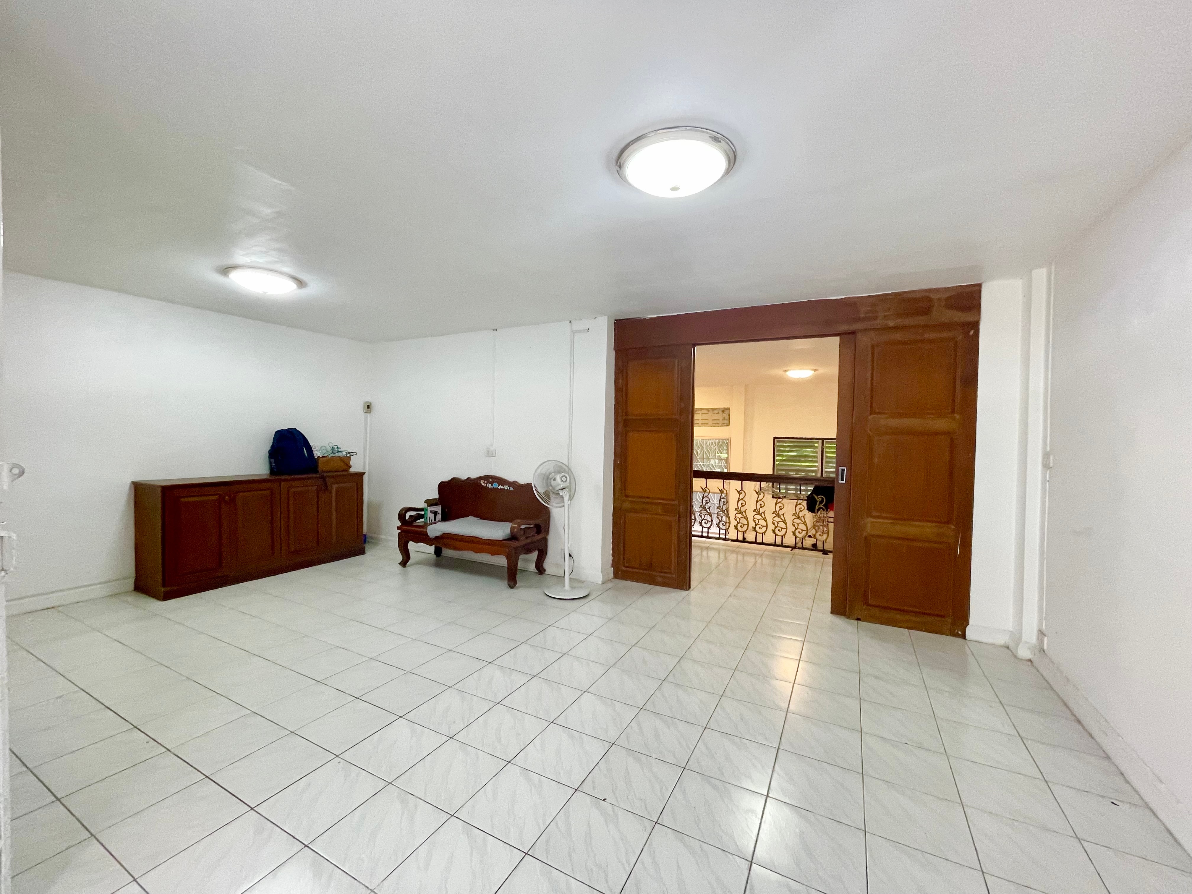 Townhome 3 bedrooms For Rent and Sale in Naklua photo 12