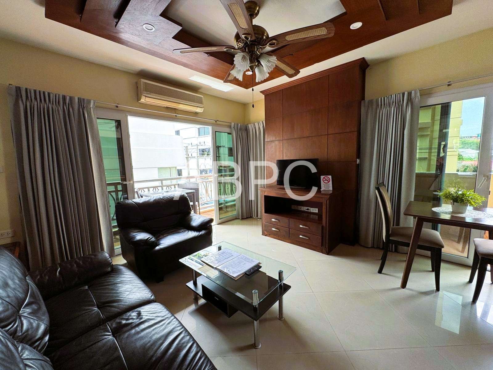 Like New Corner Unit 1 Bed 1 Bath Condo In Central Pattaya photo 9