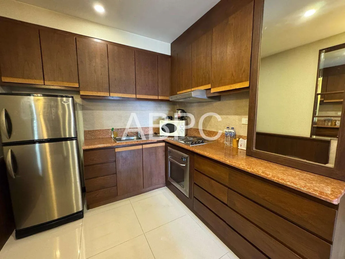Like New Corner Unit 1 Bed 1 Bath Condo In Central Pattaya photo 17