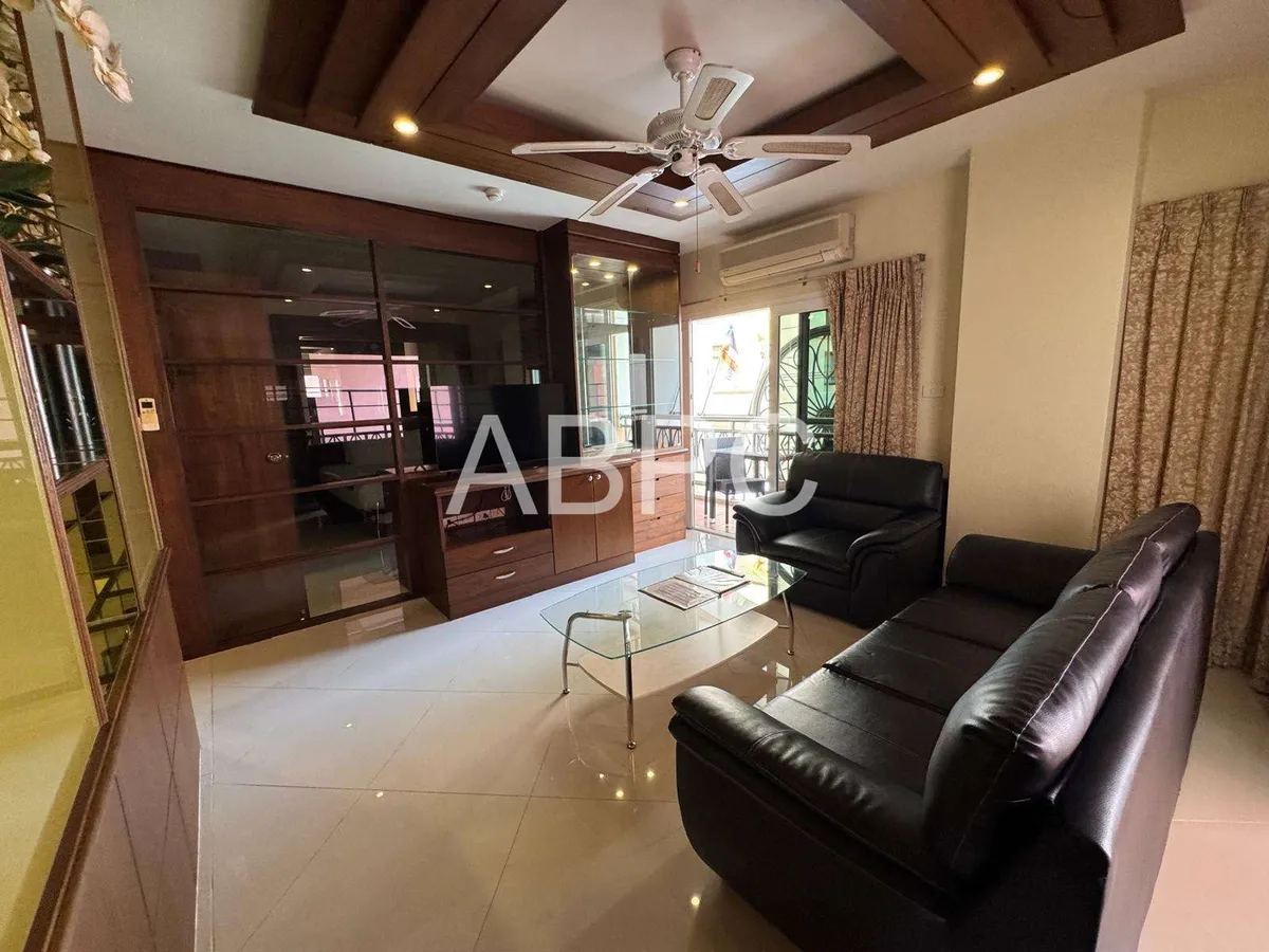 Like New Corner Unit 1 Bed 1 Bath Condo In Central Pattaya photo 18