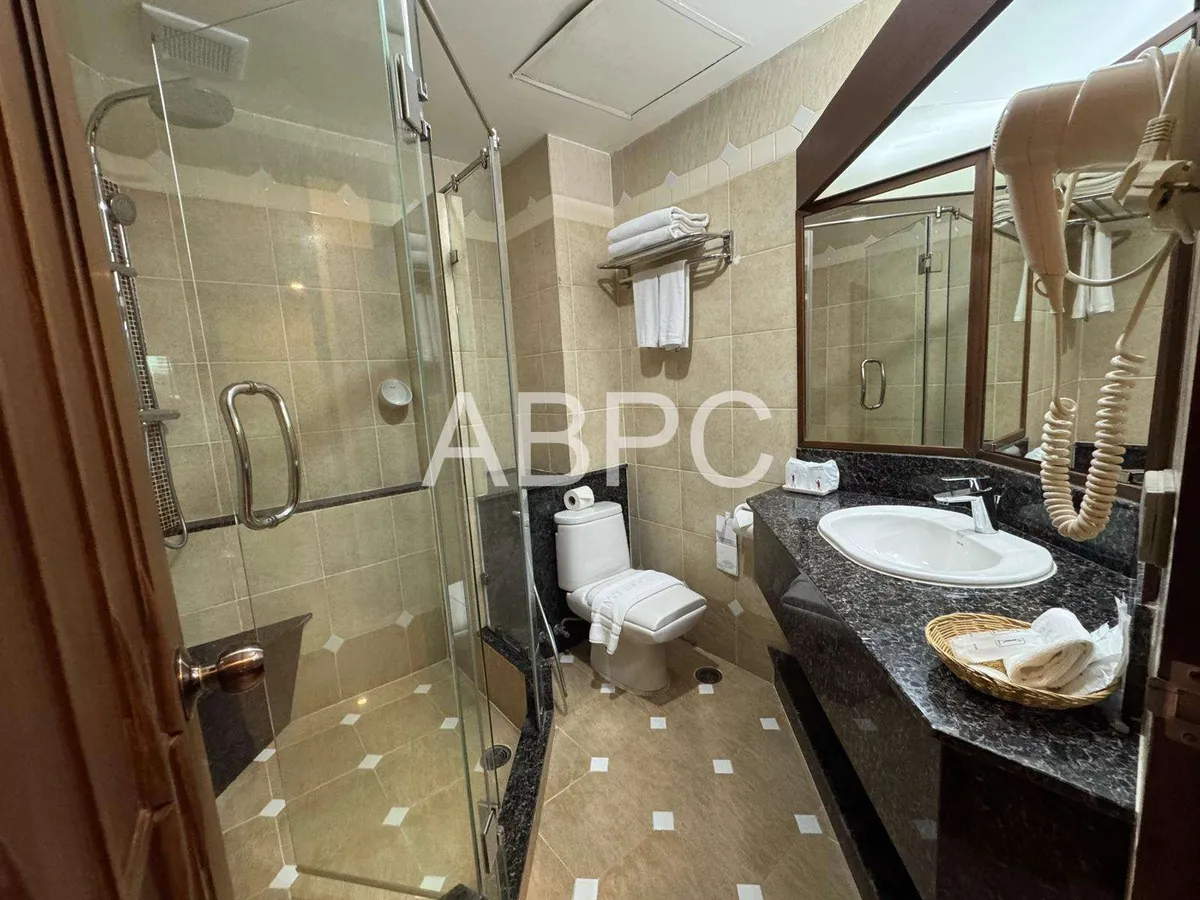 Like New Corner Unit 1 Bed 1 Bath Condo In Central Pattaya photo 9