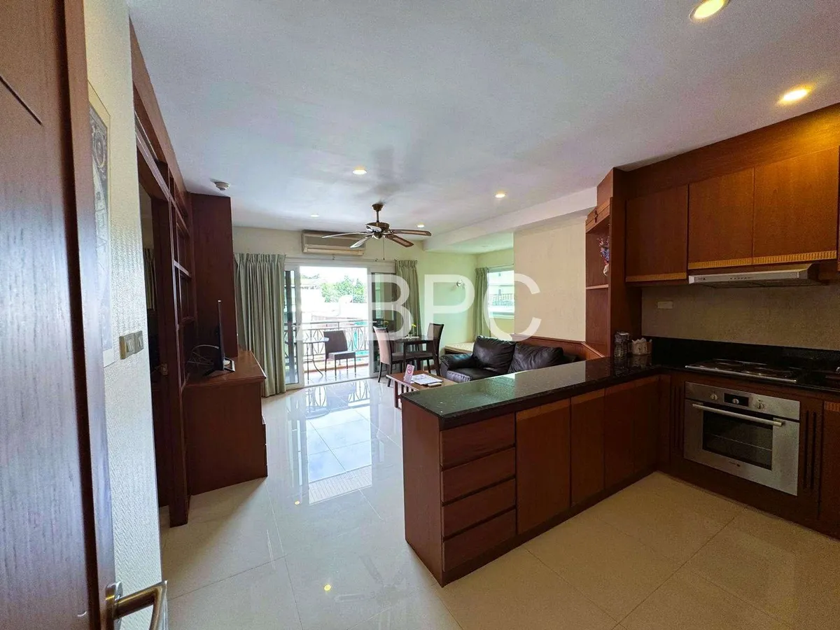 Like New Corner Unit 1 Bed 1 Bath Condo In Central Pattaya photo 17