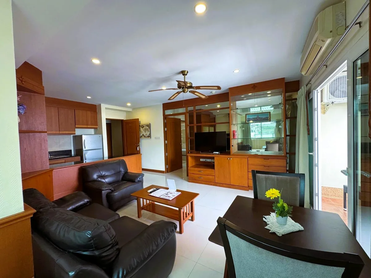 Like New Corner Unit 1 Bed 1 Bath Condo In Central Pattaya photo 26