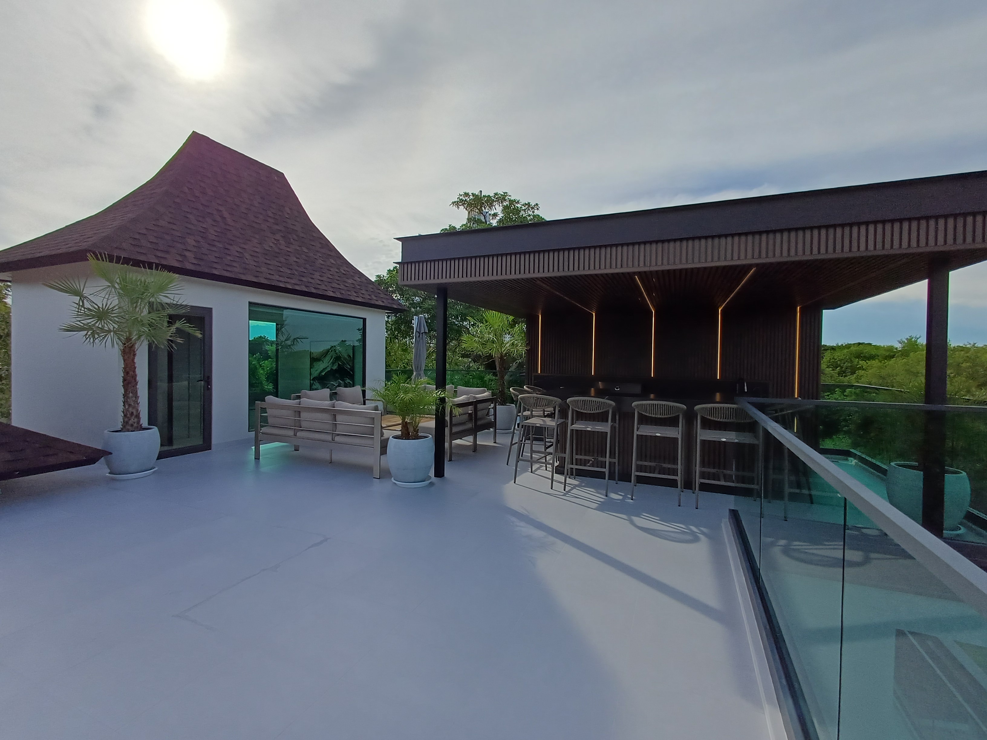 Luxury Pool Villa 3 story with a Private Elevator 6 bedrooms 9 bathrooms in Na Jomtien for Sale photo 22