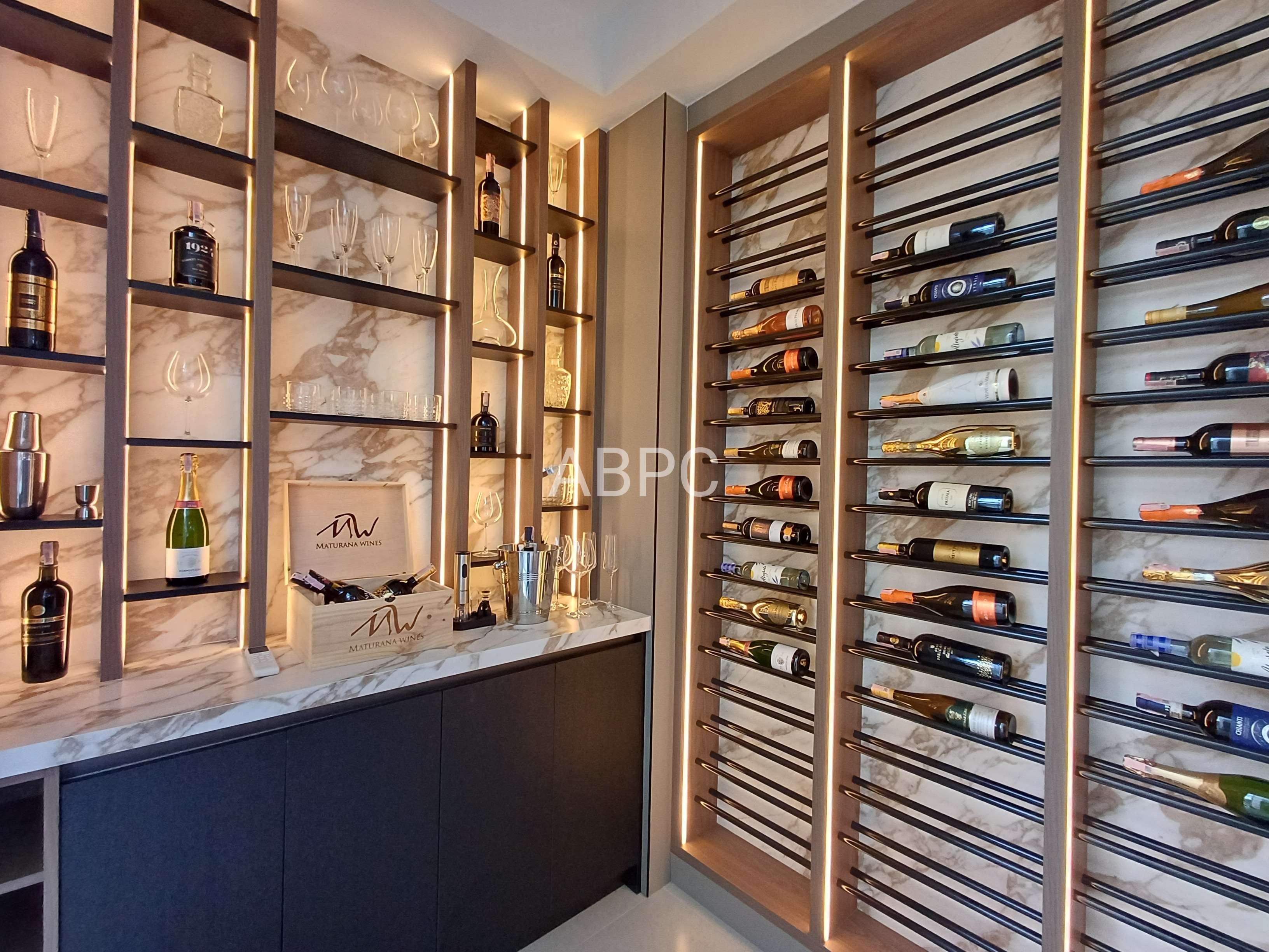 Luxury Pool Villa 3 story with a Private Elevator 6 bedrooms 9 bathrooms in Na Jomtien for Sale photo 14