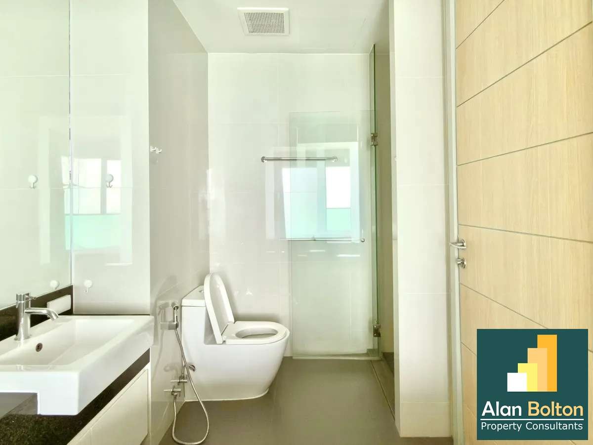 Sea View 1 Bedroom 2 Bathrooms in Na Jomtien photo 12
