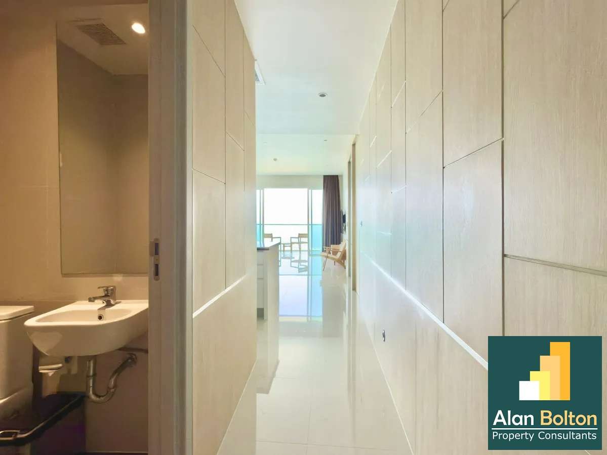 Sea View 1 Bedroom 2 Bathrooms in Na Jomtien photo 13