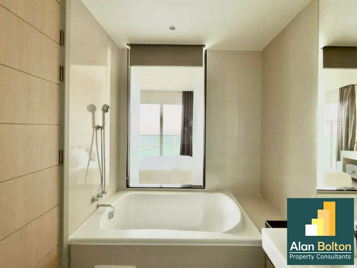 Sea View 1 Bedroom 2 Bathrooms in Na Jomtien photo 9