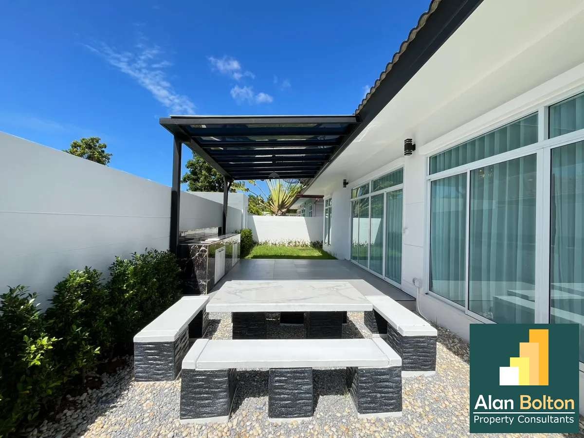 Newly Renovated 3 Bedroom 2 Bathroom Pool Villa in Huay yai photo 14