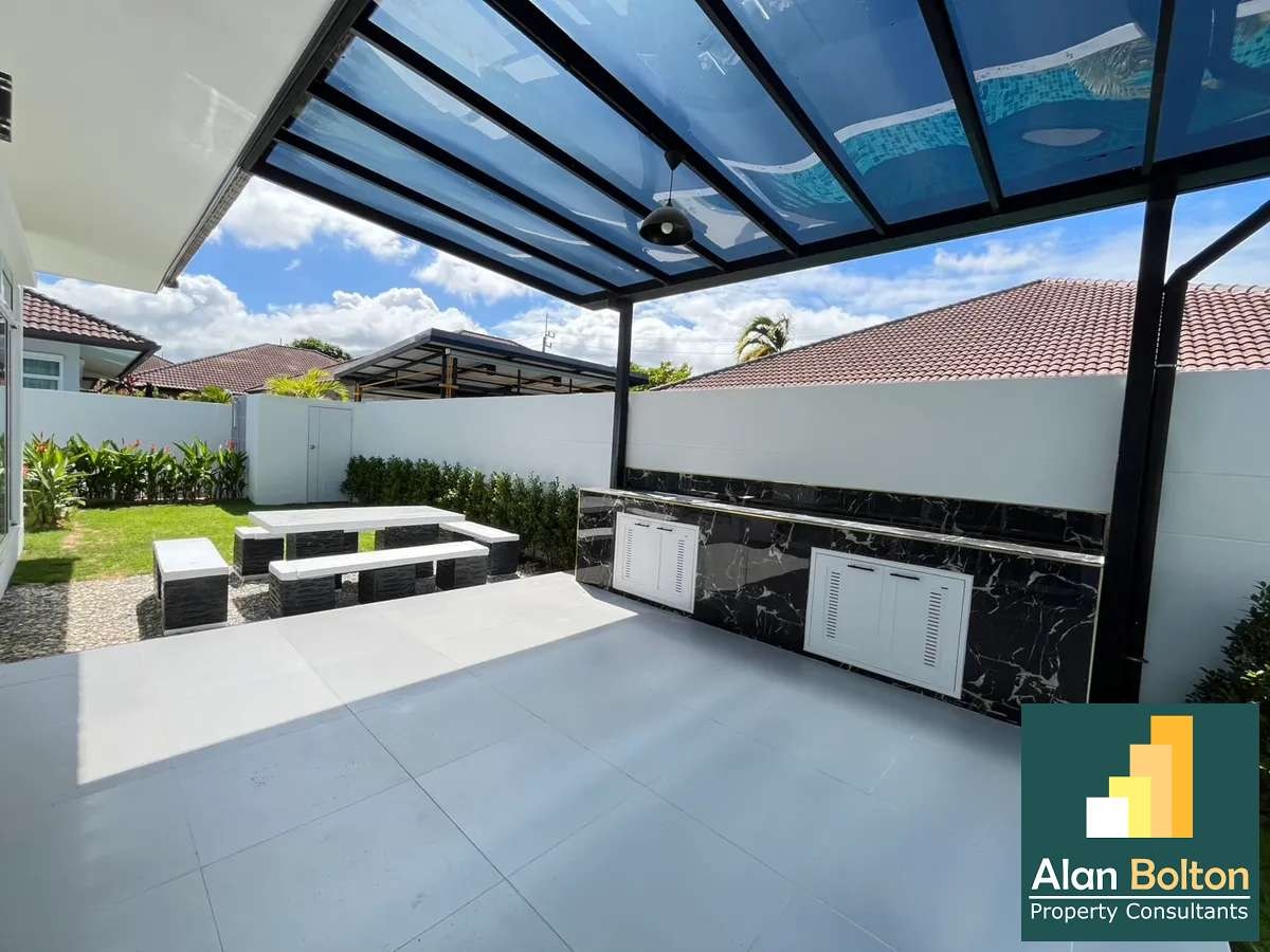 Newly Renovated 3 Bedroom 2 Bathroom Pool Villa in Huay yai photo 18