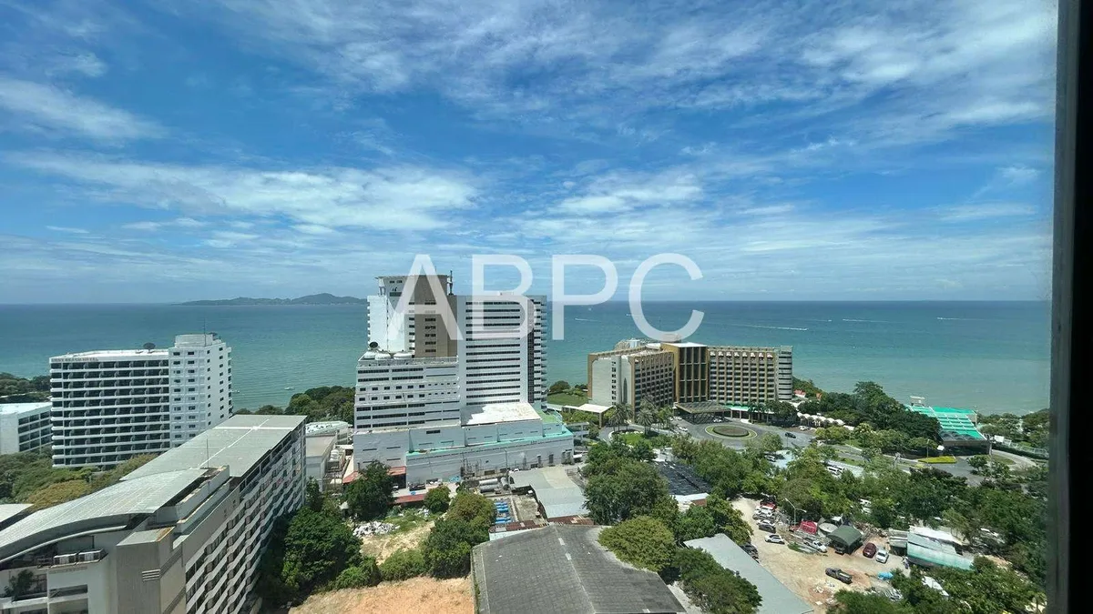 Sea View Condo For rent In Cosy Beach