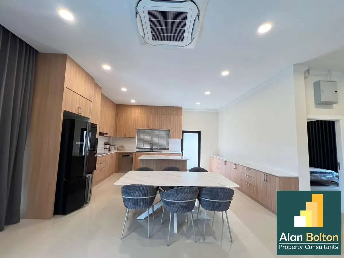 Luxury Pool villa for rent 3 Bedrooms 3 Bathrooms in East Pattaya photo 15