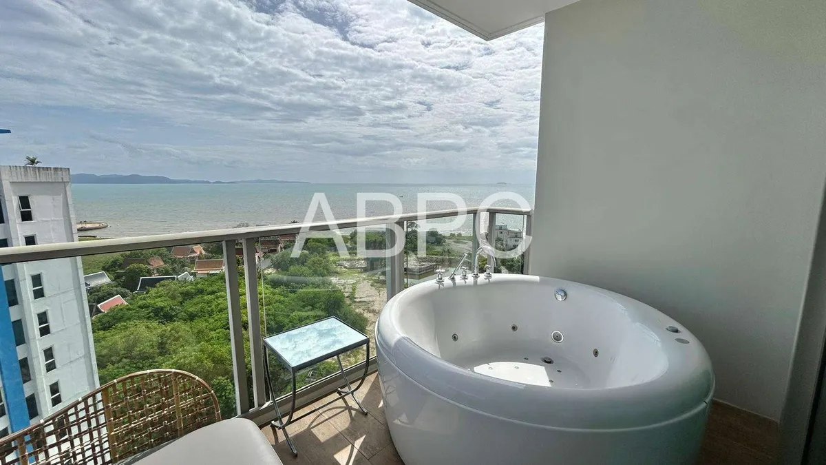Two Bedroom Condo For Rent In NaJomtien