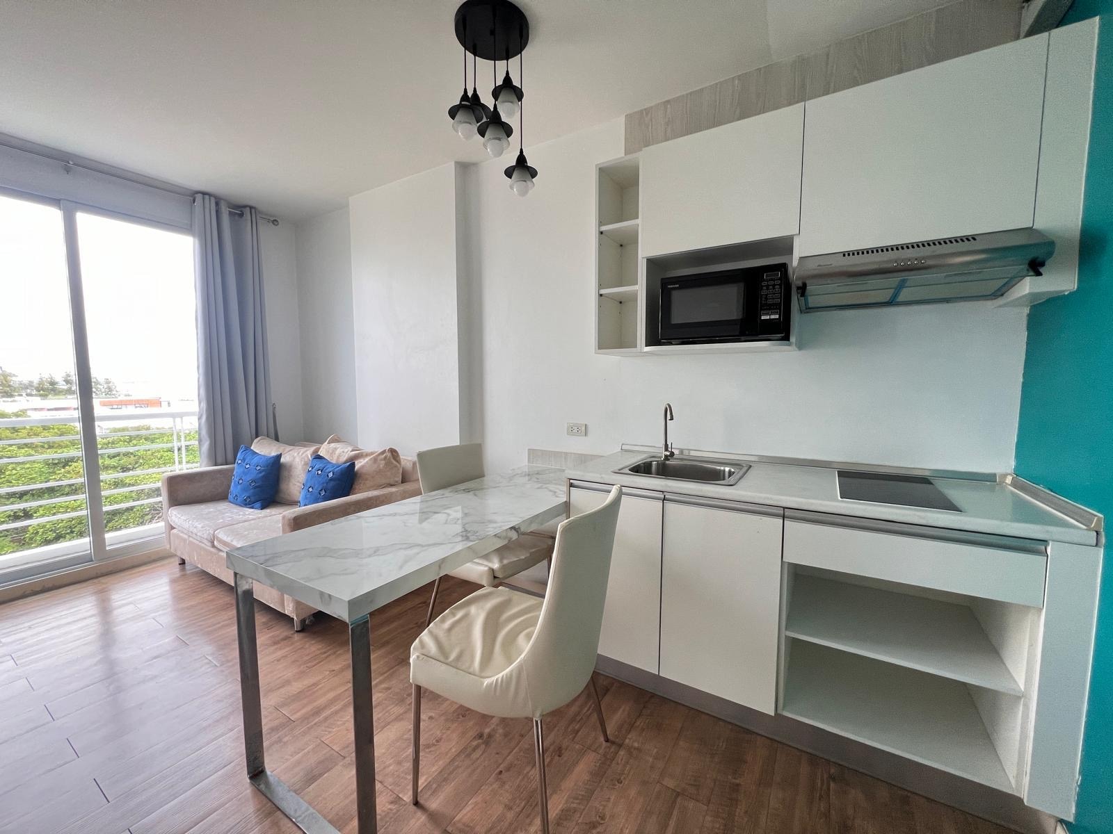 Neo Condo photo 9