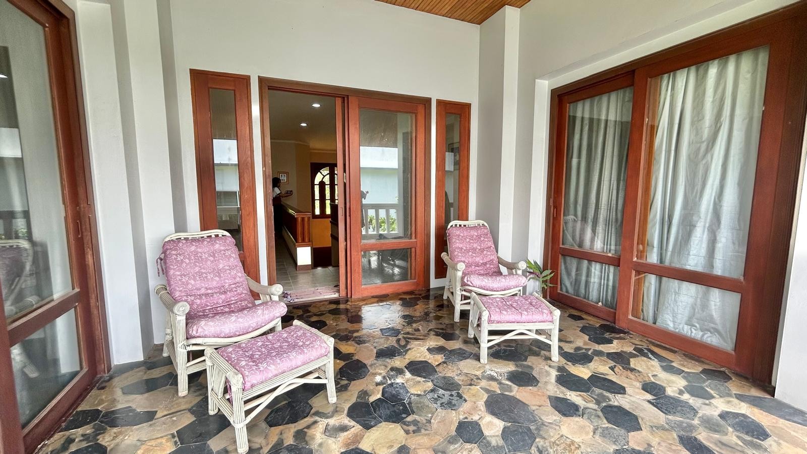 4 Bedroom For Sale In Golf Course Country Club photo 18