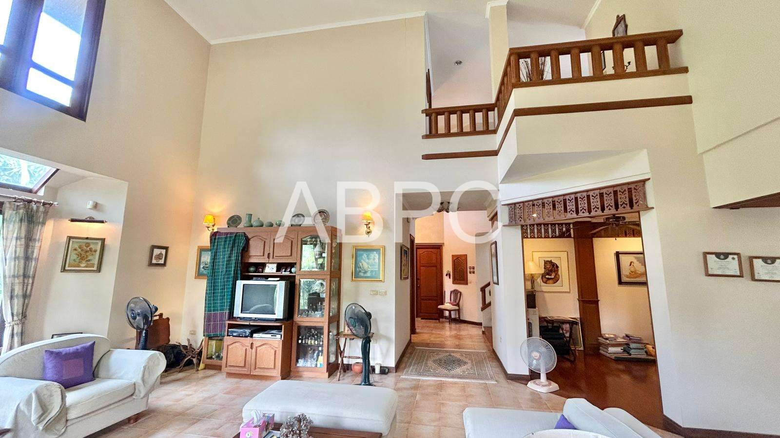 4 Bedroom For Sale In Golf Course Country Club photo 11