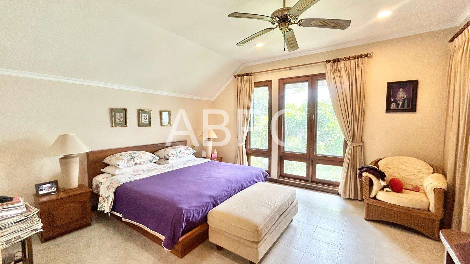 4 Bedroom For Sale In Golf Course Country Club photo 16
