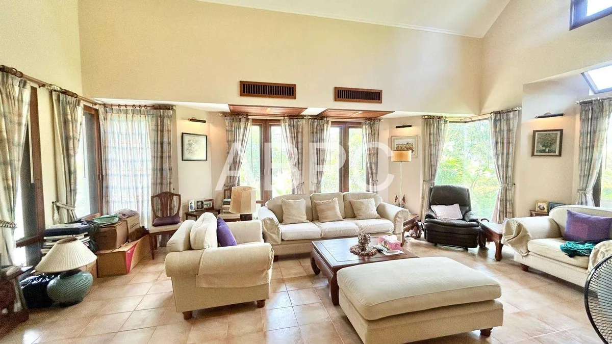 4 Bedroom For Sale In Golf Course Country Club photo 10