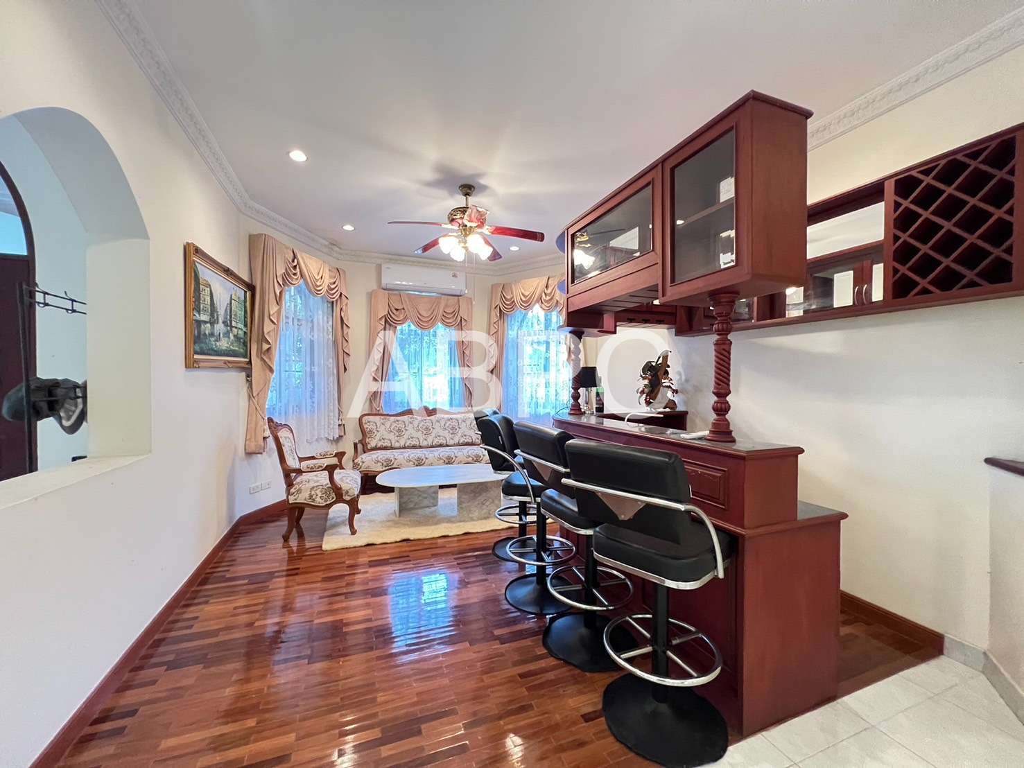 Renovated Luxury House  5 Bedrooms 6 Bathrooms in Mapprachan photo 19