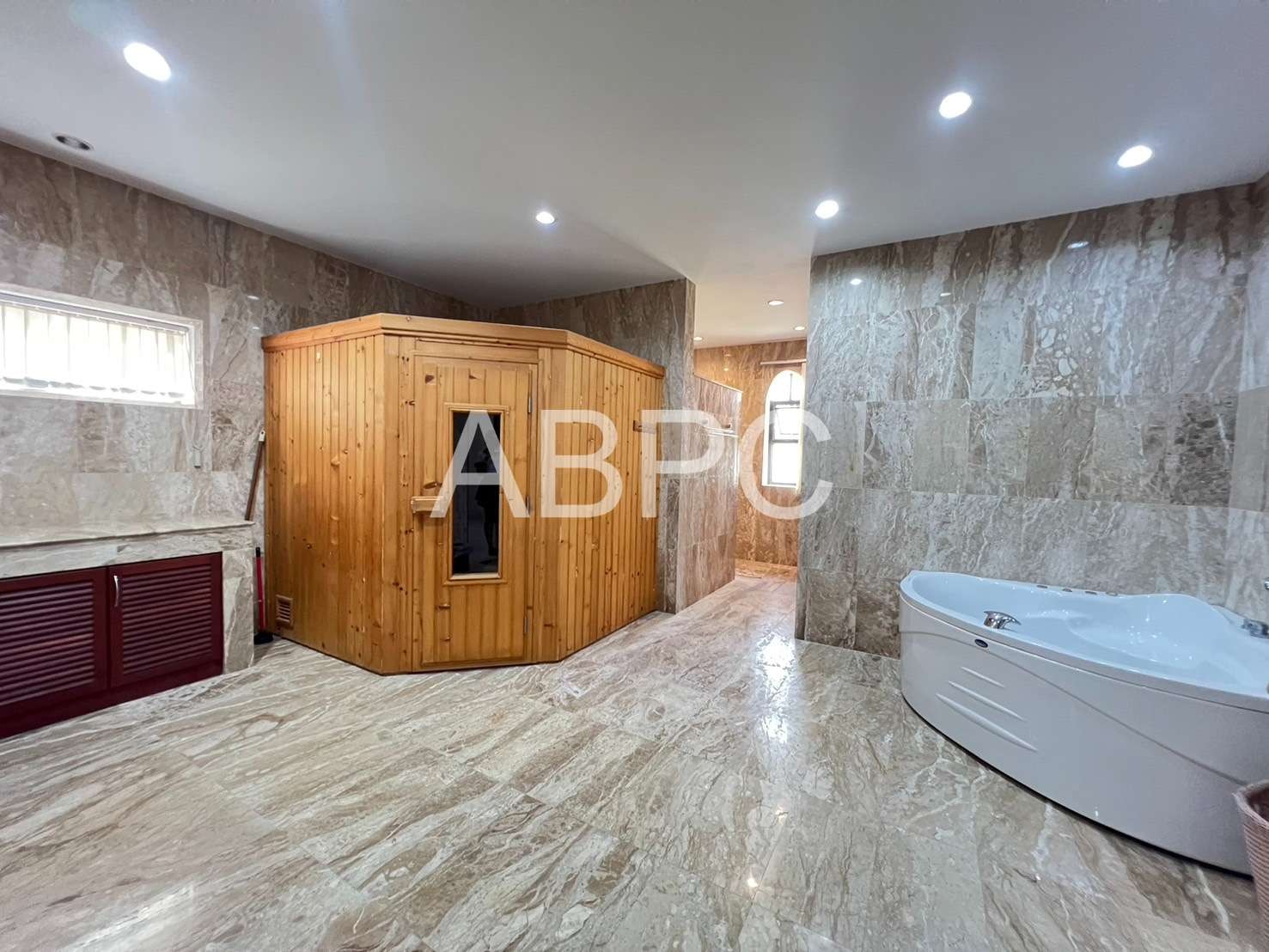 Renovated Luxury House  5 Bedrooms 6 Bathrooms in Mapprachan photo 5