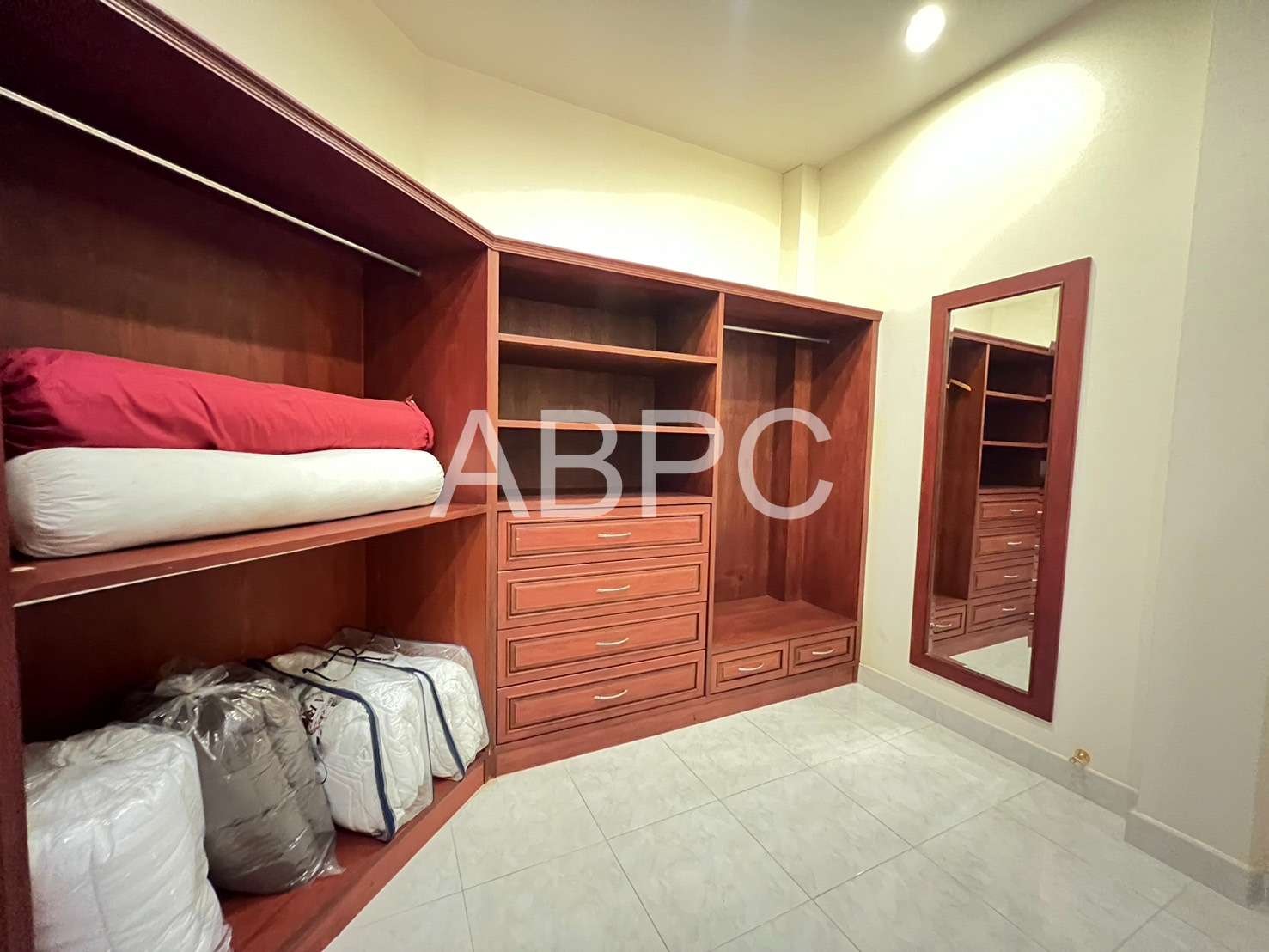Renovated Luxury House  5 Bedrooms 6 Bathrooms in Mapprachan photo 23