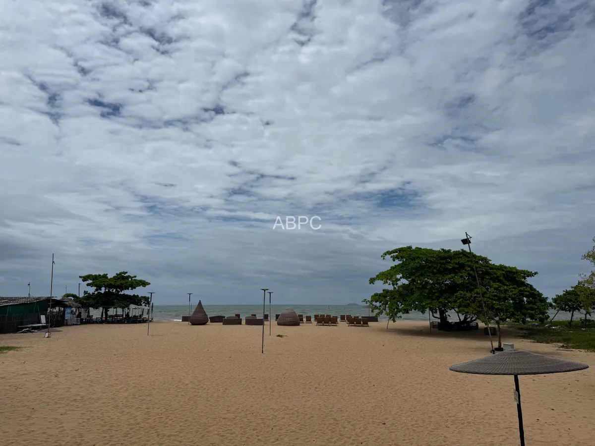 Beachfront Building 1 Bedroom 1 Bathroom in Na Jomtien photo 6